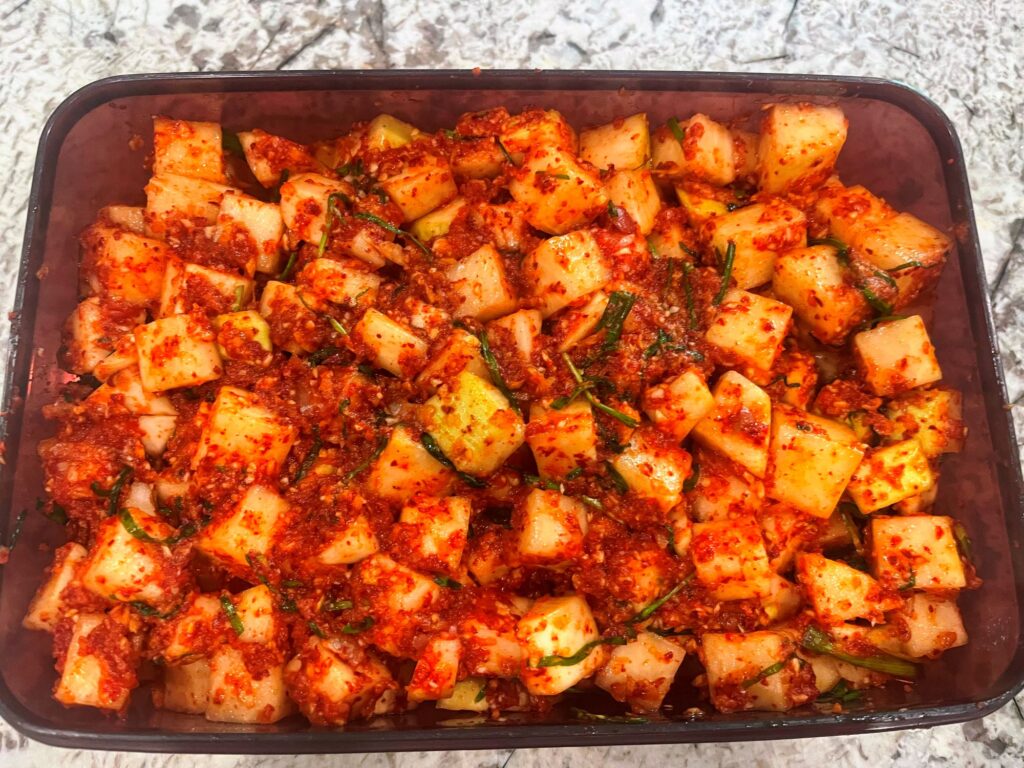 Korean radish kimchi without added sugar