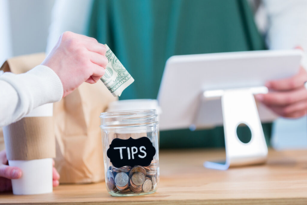 does Tipping system in the U.S. really work?