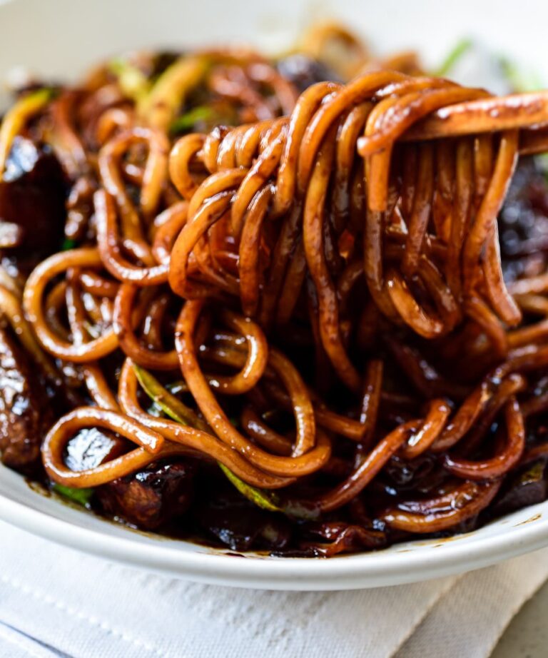 Korean Black Bean Noodles (Jajangmyeon)