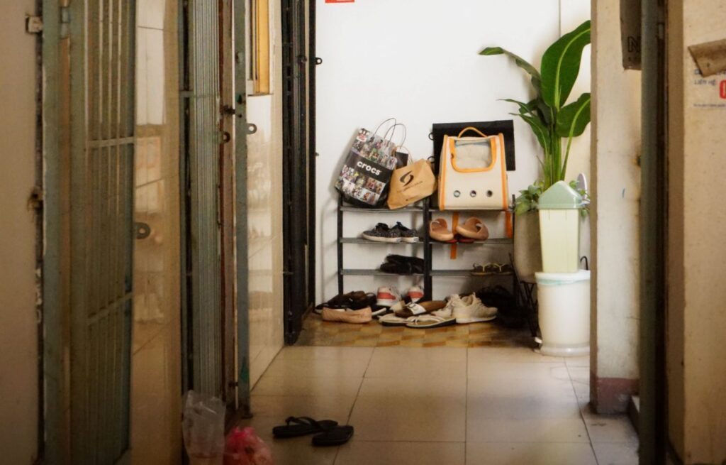 No-shoes policy in Asian homes