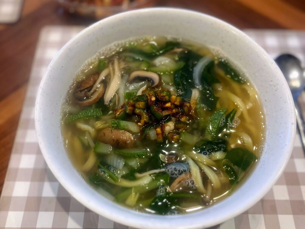 simple vegan Korean broth for noodle soup recipe