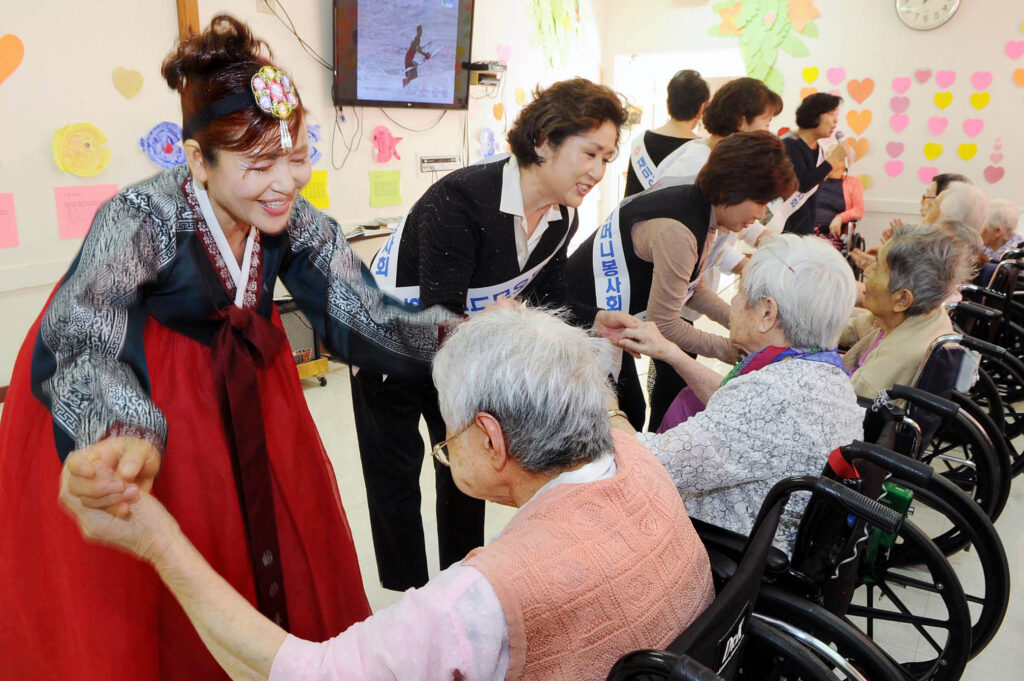 Elderly care in South Korea