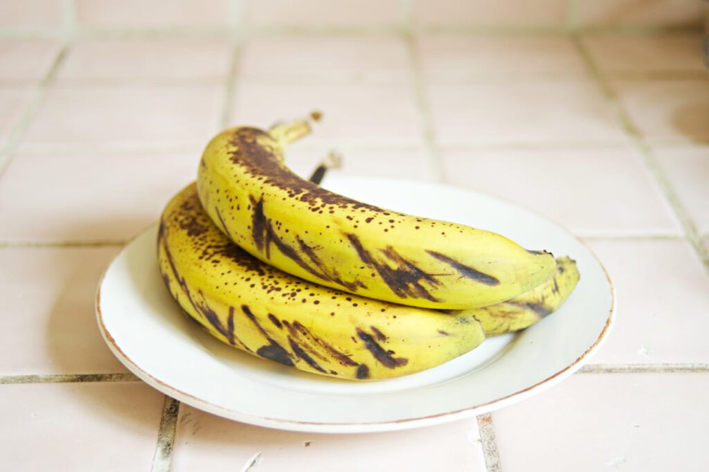 Ripe bananas for delicious banana smoothie